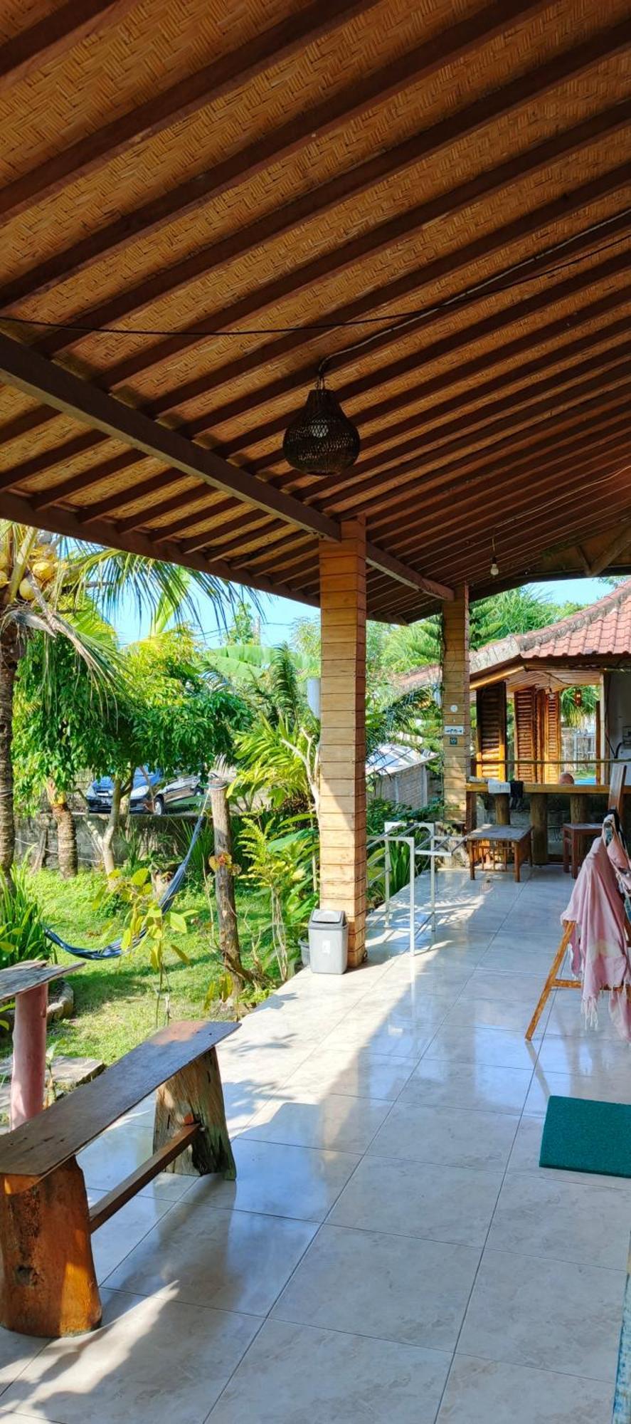 Friend House Stay & Surf Airsatang Экстерьер фото